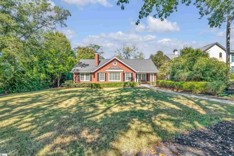 46 W Hillcrest Drive