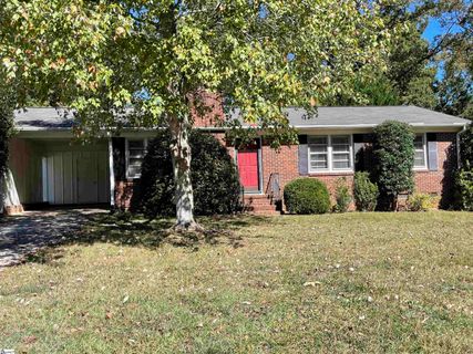 9 Forestdale Drive sold home in Forestdale Heights, Taylors, SC