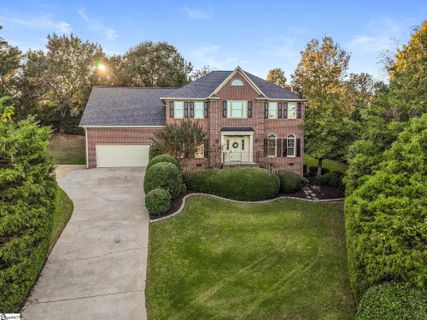 105 Sugar Mill Court active home in Sugarmill, Greer, SC