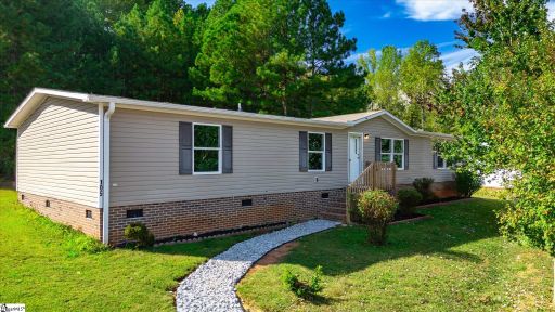 105 Horseback Way sold home in Mountain Crest, Travelers Rest, SC