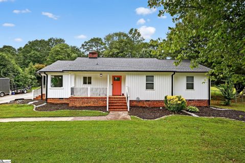 307 Barry Drive sold home in Terrace Gardens, Greer, SC