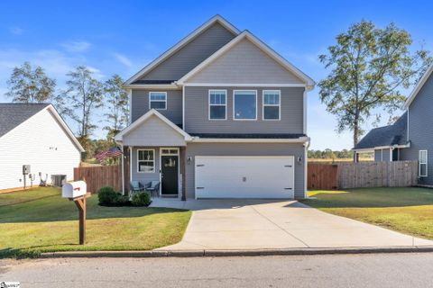 111 Sherwood Road sold home in Whispering Pines, Easley, SC