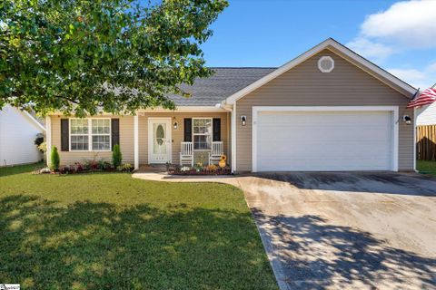 658 Grover Drive sold home in Lyman Farms, Lyman, SC