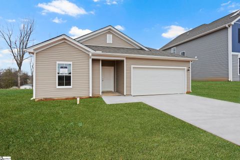 150 Cedar Shoals Court pending home in Edgewood Farms, Easley, SC