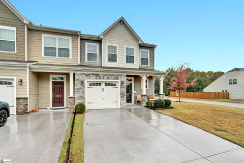 600 Daisy Hill Lane sold home in The Village At Adams Mill, Simpsonville, SC