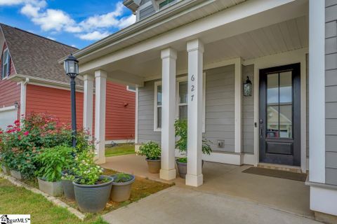627 Crossbuck Trail