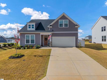 118 Ives Way active home in Woodglen, Piedmont, SC