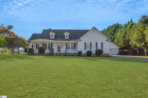 701 Brookdale Drive sold home in Woodbridge, Greer, SC