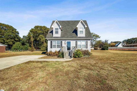 118 Doris Avenue