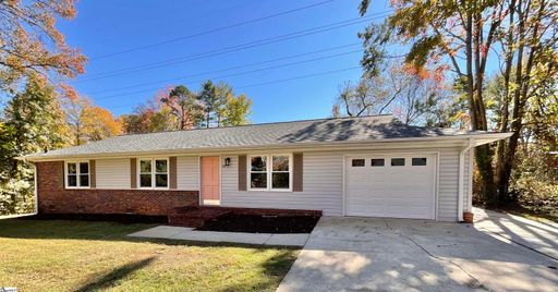 38 Amy Lane sold home in Colonial Hills, Taylors, SC