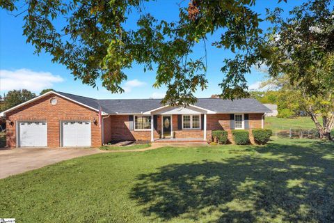 109 Carson Drive sold home in Camelot, Starr, SC