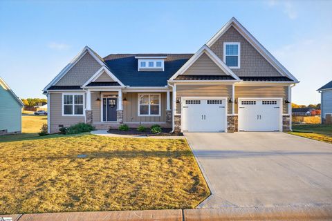 834 Grantwood Circle pending home in Amherst, Greer, SC