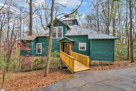 304 Cliff Ridge Drive