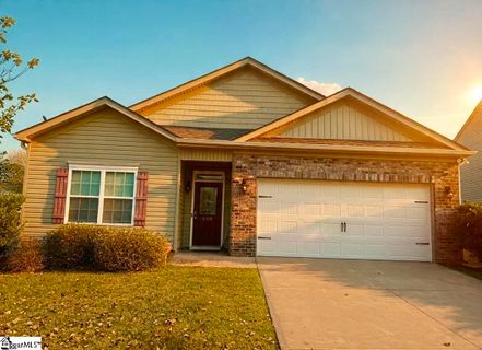 408 All Seasons Drive sold home in Clairmont Estates, Boiling Springs, SC