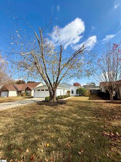 105 Peccole Pass Lane sold home in Cypress Ridge, Moore, SC