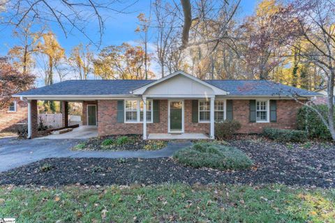 10 Trent Drive sold home in Avon Park, Taylors, SC