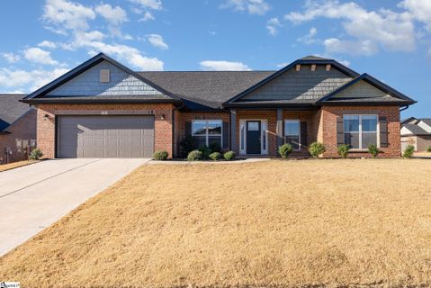2 Moonlight Lane active home in Hidden Lake Estates, Greenville, SC