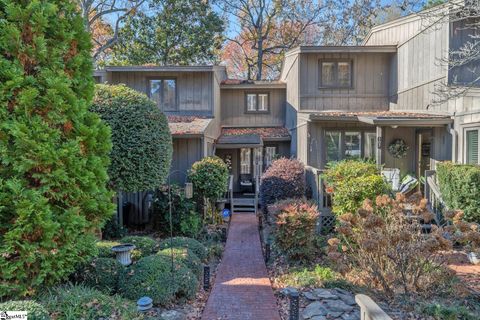 108 Inglewood Way