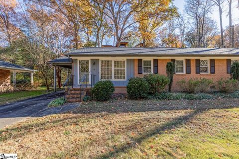 1 B Heritage Court pending home in Heritage Hills, Greenville, SC