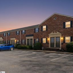 2530 E North Street Unit 14-L