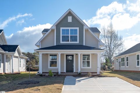5 Thorndike Way pending home in Lakeview At Berea, Greenville, SC
