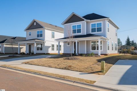 11 Thorndike Way active home in Lakeview At Berea, Greenville, SC