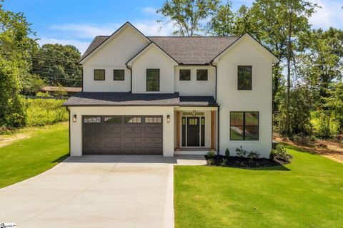 6 Eastwood Court sold home in Old Mill Estate, Taylors, SC