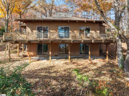 231 Perry Circle