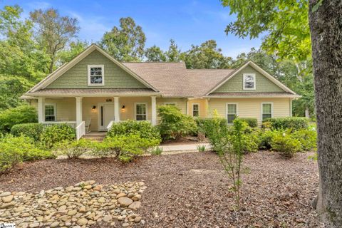 105 Sally Reed Road sold home in The Bluffs At High Point, Belton, SC