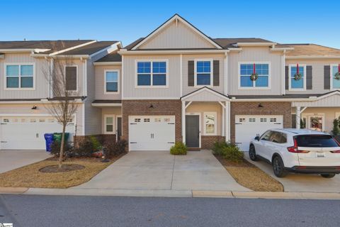 324 Hollenbeck Place