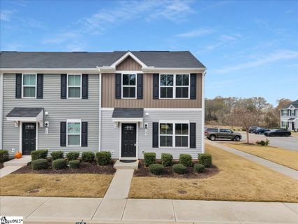 145 Fernside Court active home in Hampton Townes, Greenville, SC