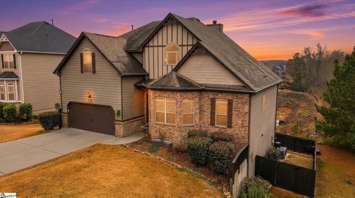 445 Jameswood Court sold home in Dillard Creek Crossing, Greer, SC