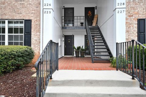 925 Cleveland Street Unit 225 sold home in Riverbend Condos, Greenville, SC