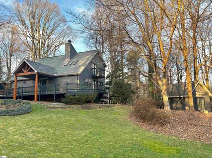 700 Altamont Road