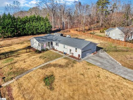 702 Valley Creek Drive sold home in Valley Haven, Greer, SC
