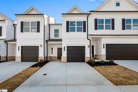 31 Lone Cypress Street