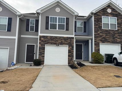 320 Sea Isle Place active home in Brushy Creek Townes, Greer, SC