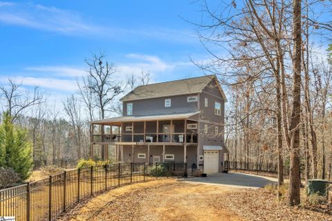 890 Franklin Road