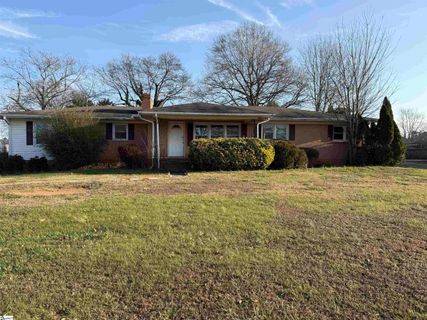122 Buddy Avenue sold home in Woodland Heights, Greer, SC