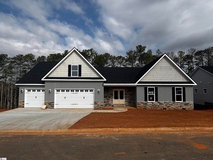 121 Hideaway Lane