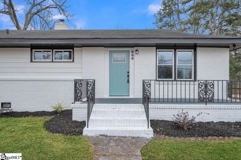 Homes in Belle Meade, Greenville