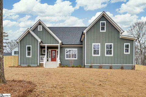 131 Terrace Circle sold home in Forest Park, Simpsonville, SC