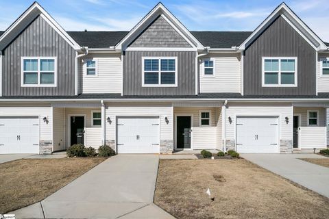 32 Apricot Lane