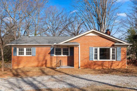 1 Alpine Drive sold home in Edwards Forest, Taylors, SC