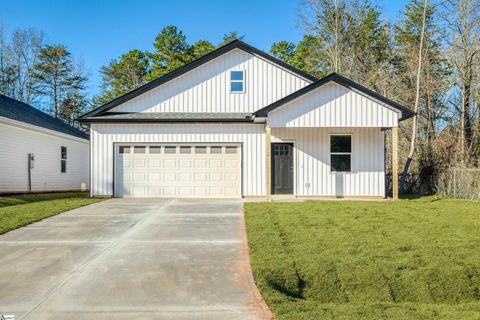 10 Pine Drive