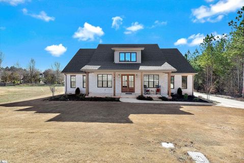 144 Jericho Circle sold home in The Oaks At Mountain View, Williamston, SC