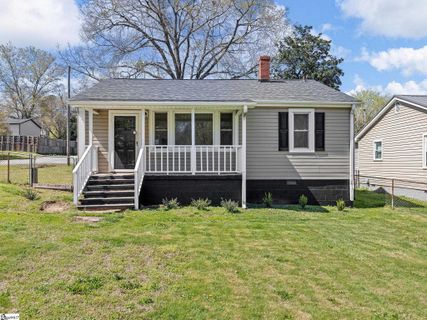 1076 Mayfair Street sold home in Mayfair Estates, Spartanburg, SC