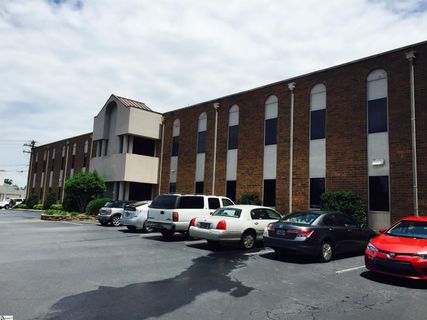 2315 N Main Street Suite 100