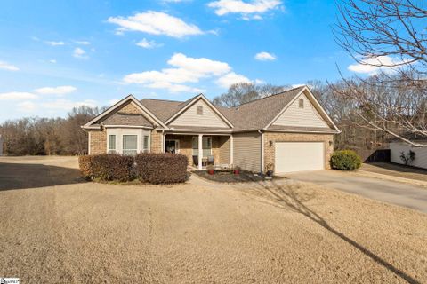 215 Marehaven Court sold home in The Farm At Sandy Springs, Piedmont, SC