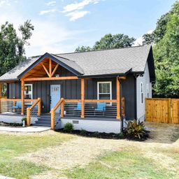 71 Dorsey Avenue